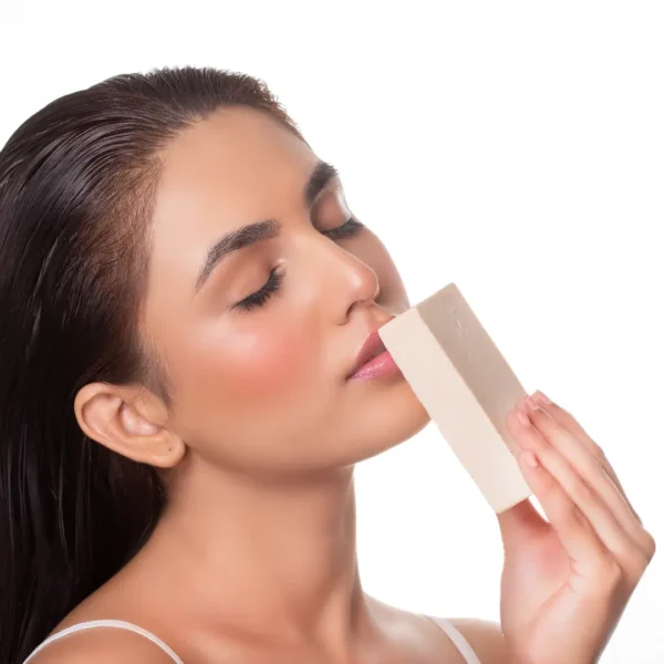 Honey And Oatmeal Cleansing Bar